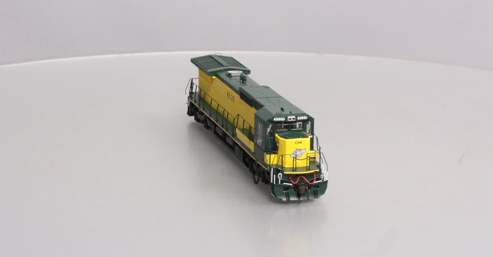 Atlas 10002261 HO Chicago & North Western DASH 8-40C Diesel Locomotive #8539