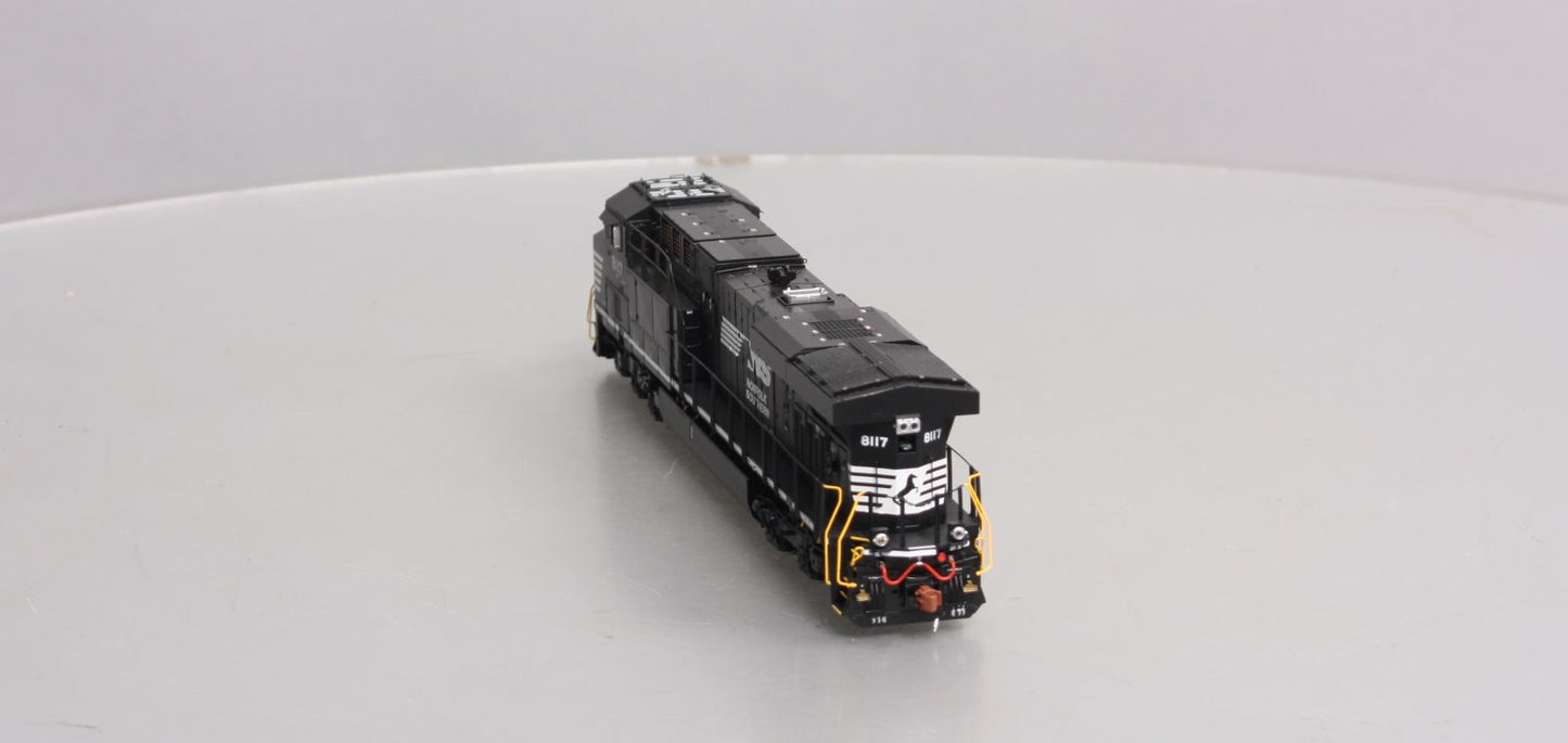 Scale Trains 33093 HO Norfolk Southern GE ES44AC Diesel #8117 LN/Box