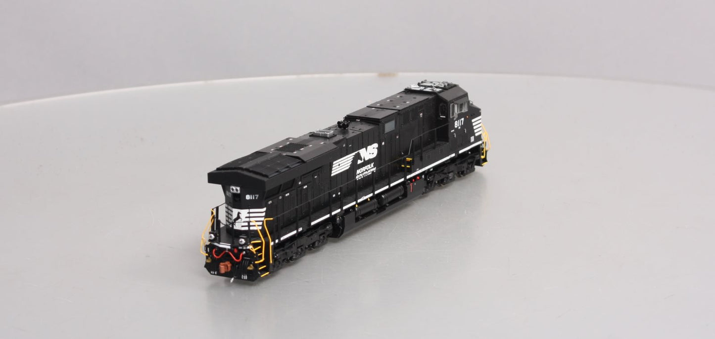Scale Trains 33093 HO Norfolk Southern GE ES44AC Diesel #8117 LN/Box