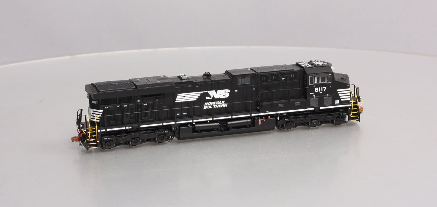 Scale Trains 33093 HO Norfolk Southern GE ES44AC Diesel #8117 LN/Box