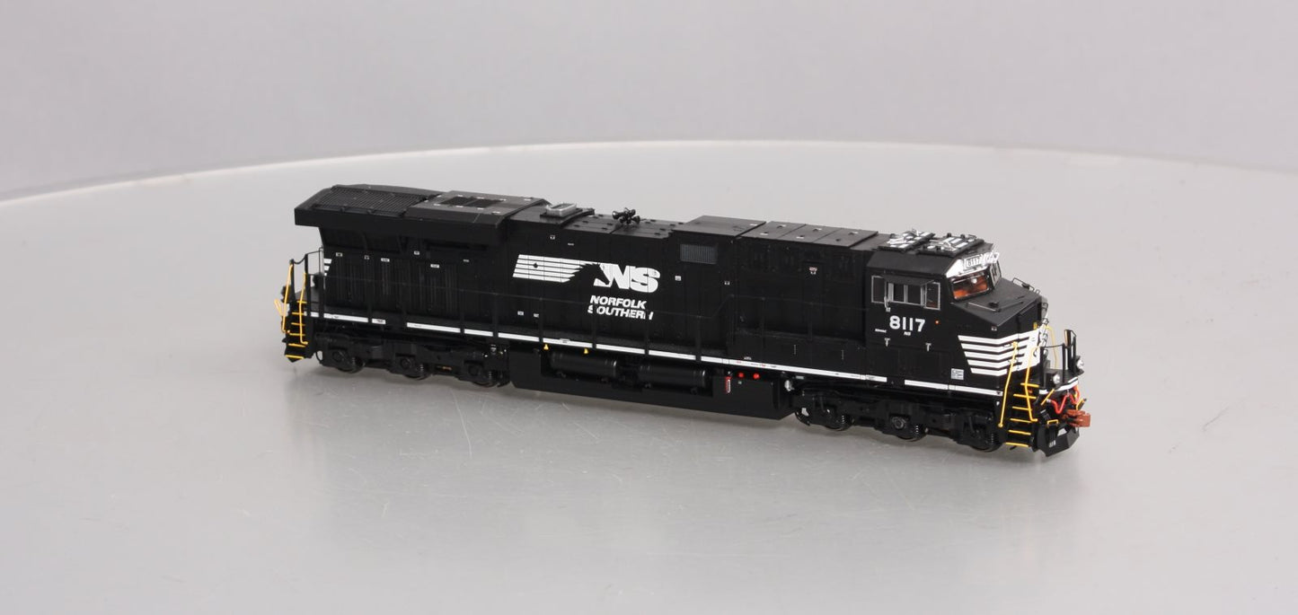 Scale Trains 33093 HO Norfolk Southern GE ES44AC Diesel #8117 LN/Box