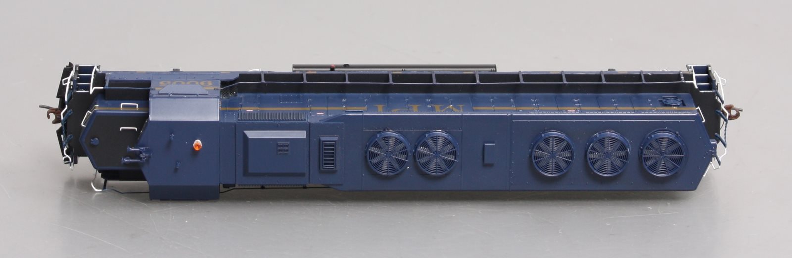 Athearn 98058 HO MPI SD45 Diesel Locomotive #9005 - RTR – Trainz