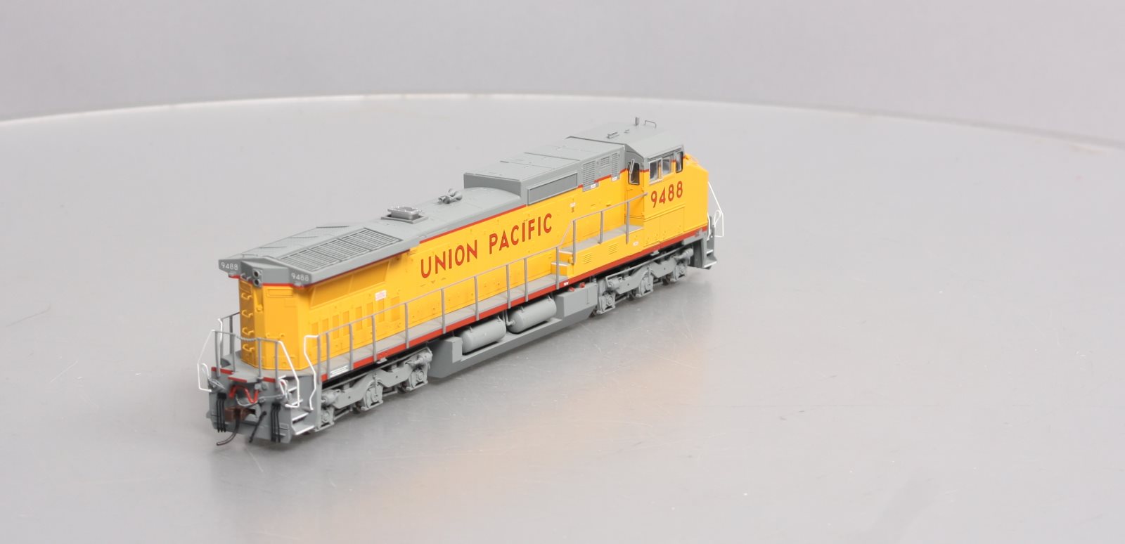 Atlas 10001241 HO Union Pacific 8-40CW Diesel Locomotive #9488