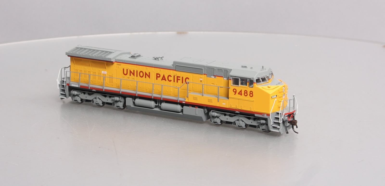 Atlas 10001241 HO Union Pacific 8-40CW Diesel Locomotive #9488