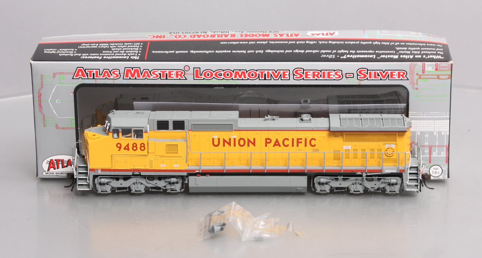 Atlas 10001241 HO Union Pacific 8-40CW Diesel Locomotive #9488