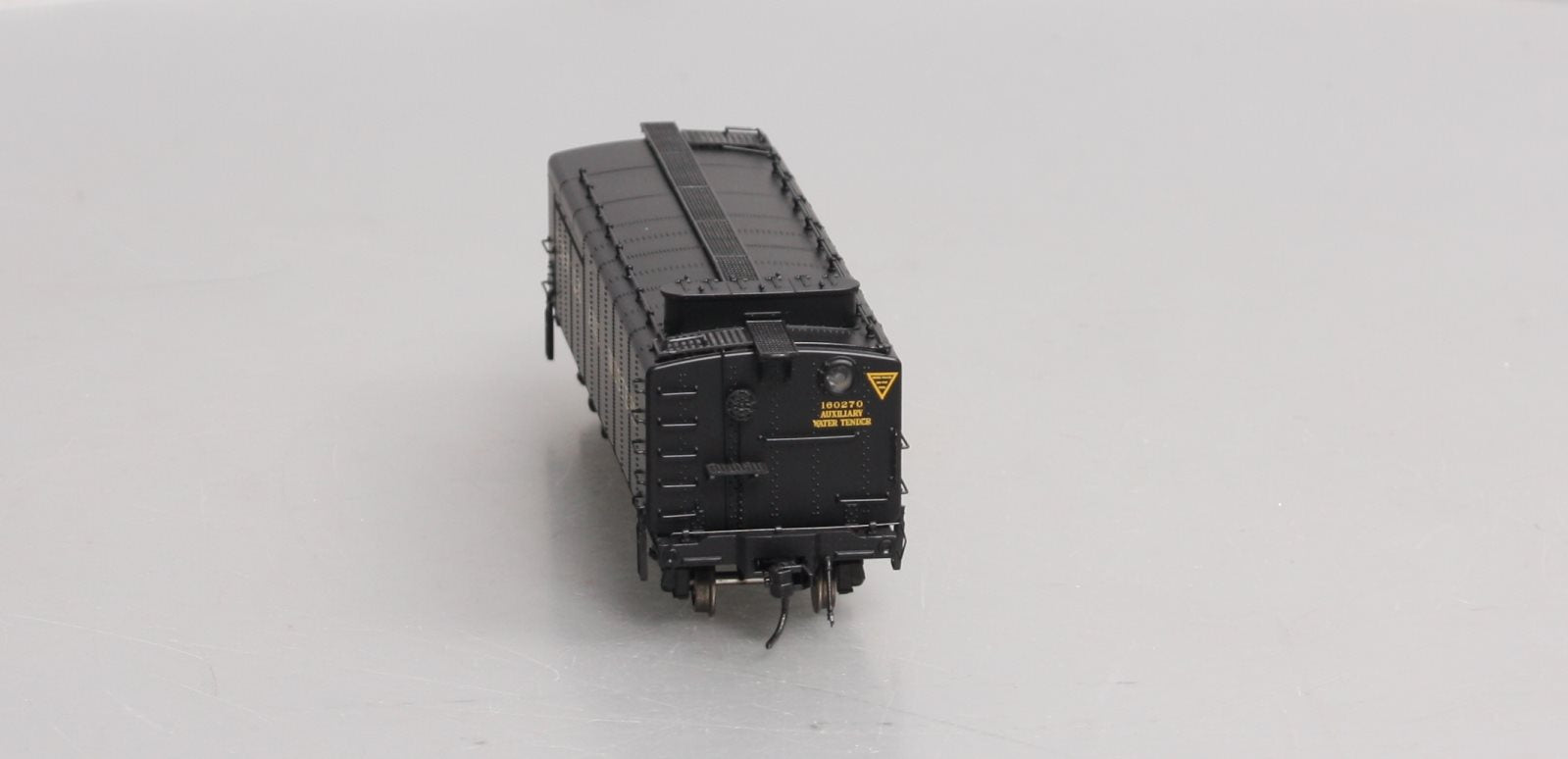 Broadway Limited 4774 HO Norfolk and Western Auxillary Water Tender #160270