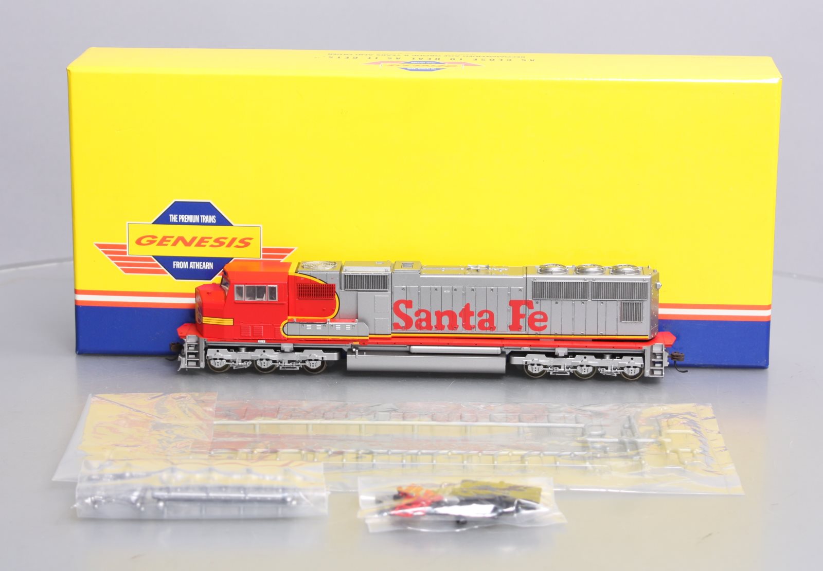 Athearn G6139 HO Scale Atchison Topeka Santa Fe SD75M Diesel Locomotive
