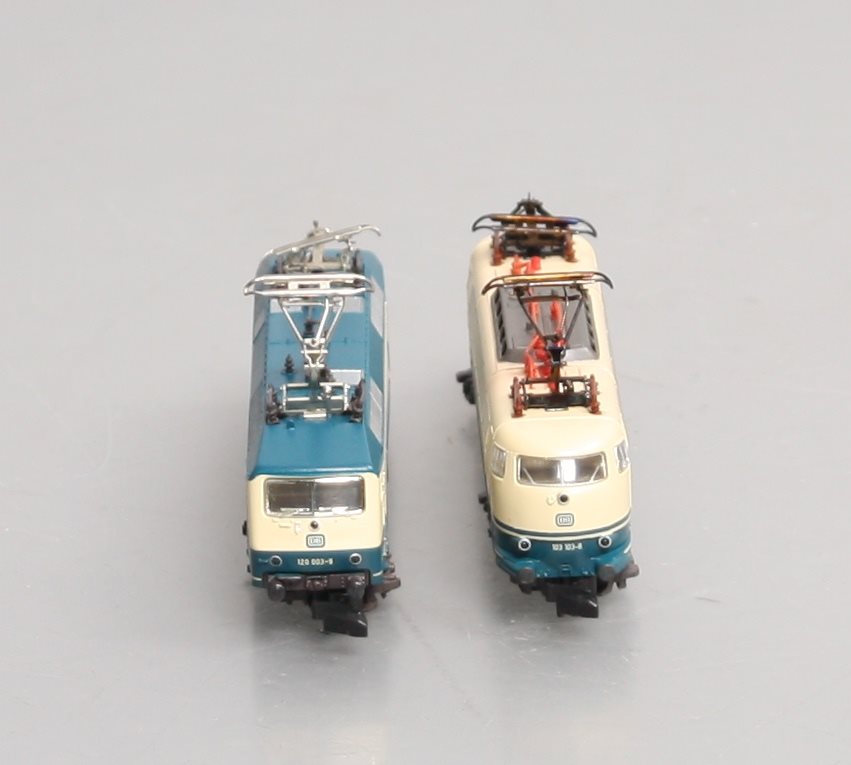 Marklin 88179 Z Deutsche Bahn 2014 Toy Fair Locomotive Electric (Set of 2) LN/Box