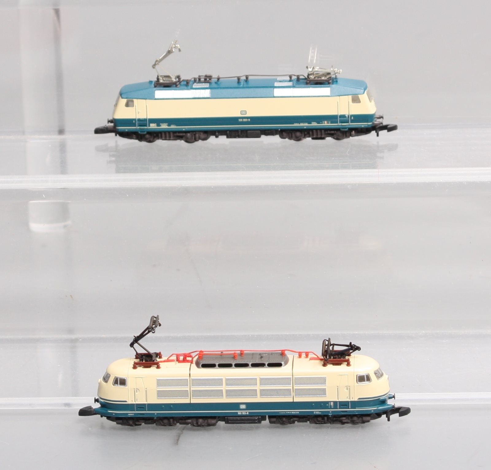 Marklin 88179 Z Deutsche Bahn 2014 Toy Fair Locomotive Electric (Set of 2)