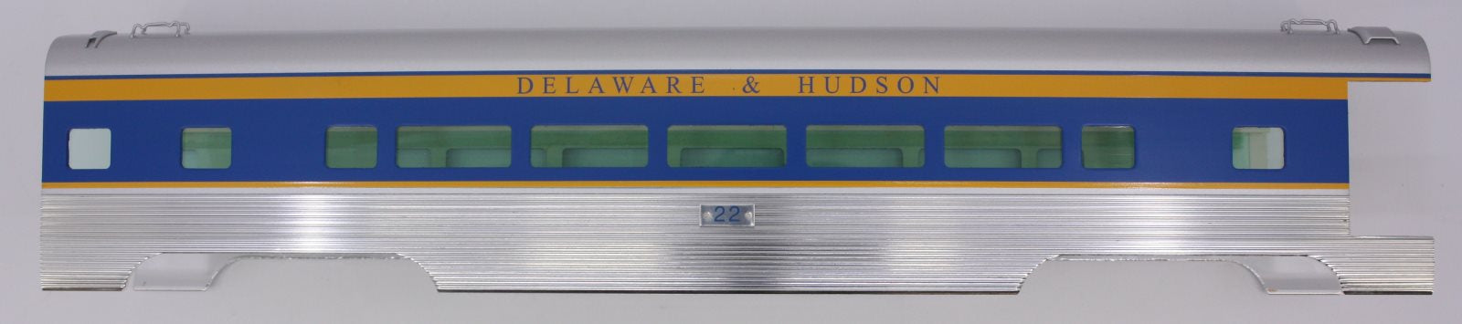 Lionel 15361-7 #22 Delaware & Hudson Aluminum Coach Shell
