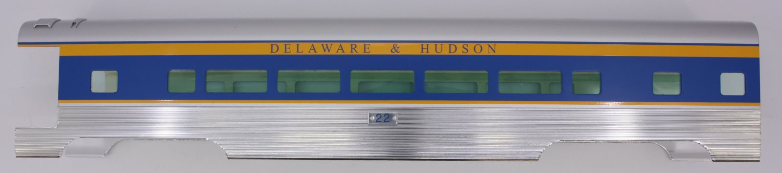 Lionel 15361-7 #22 Delaware & Hudson Aluminum Coach Shell