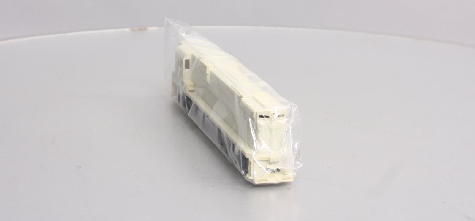 Stewart 6350 HO Undecorated Diesel ALCO Century C-630 Powered