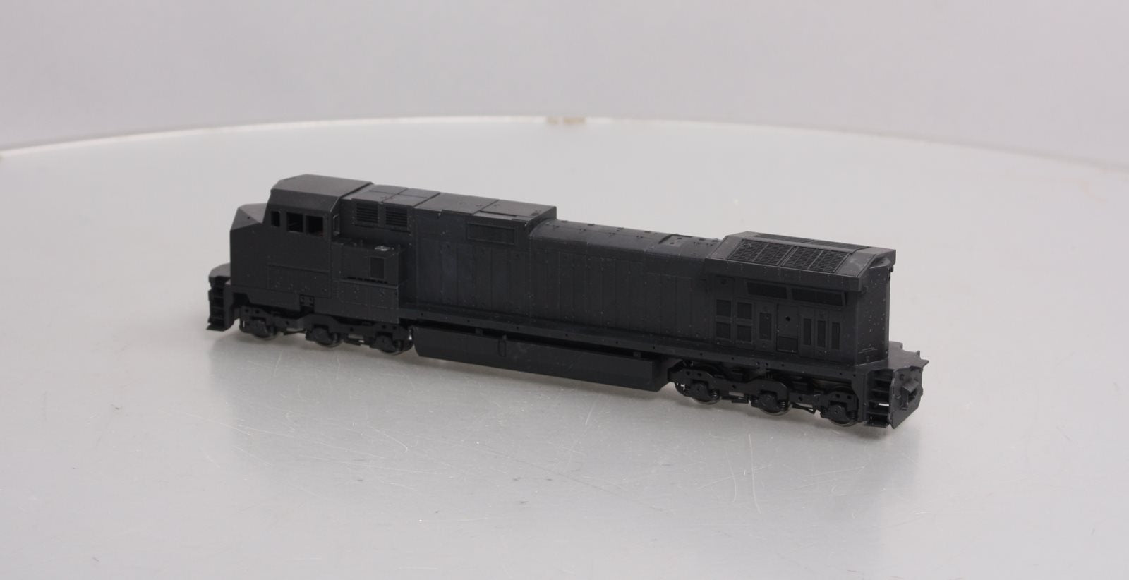 Athearn 4900 HO Undecorated C44-9W Powered Locomotive