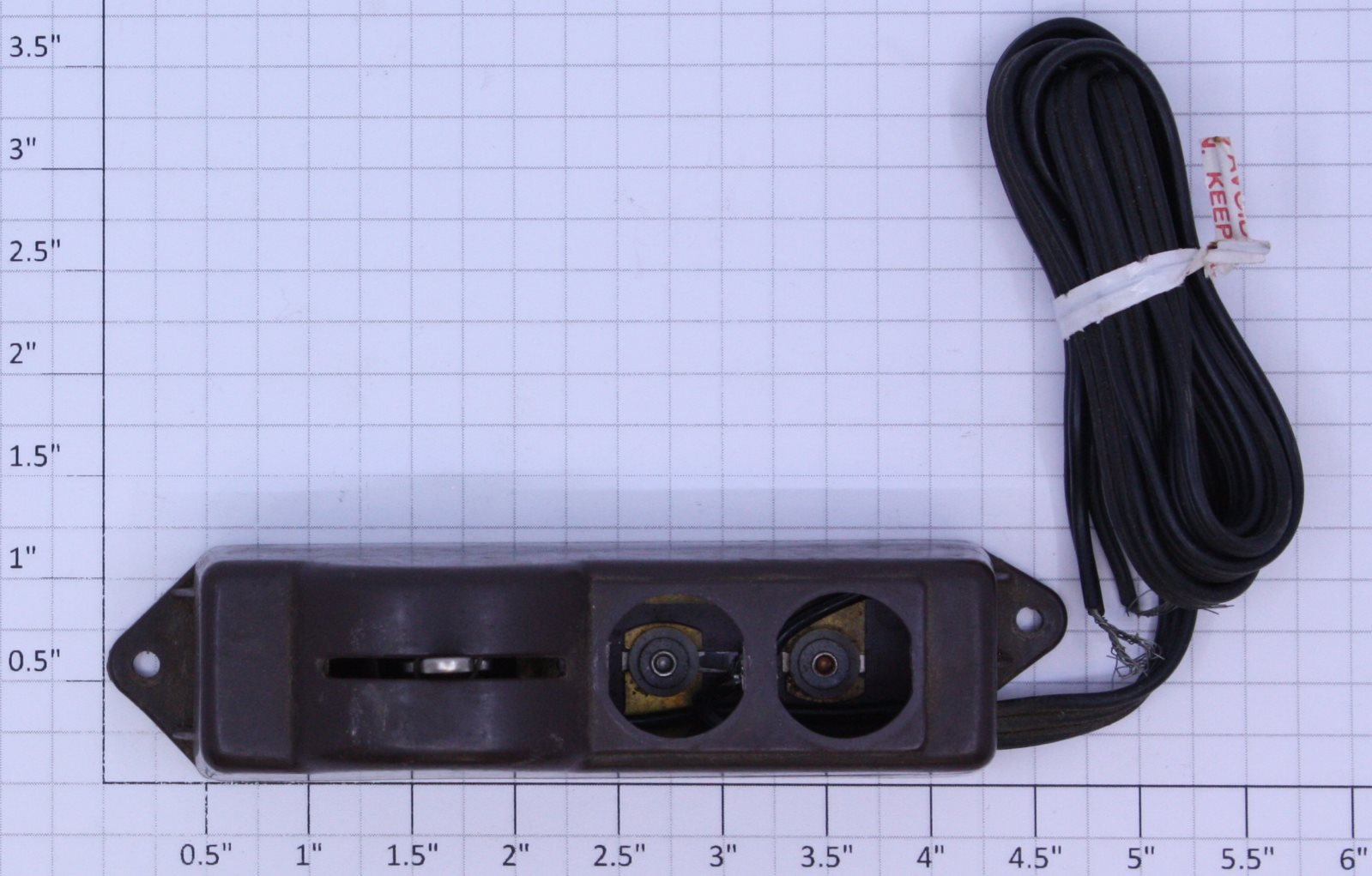 Lionel 5122-2 O Gauge Brown Switch Controller without Bulbs, Sockets, or Lenses