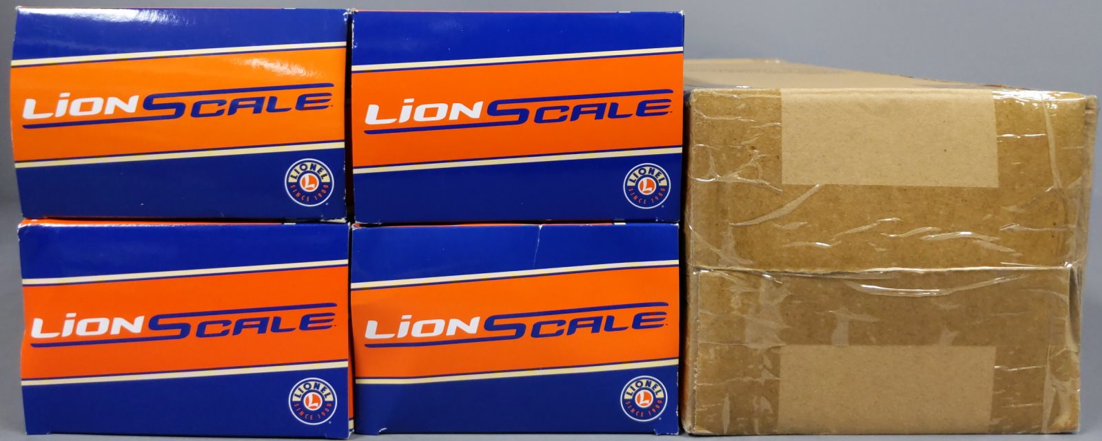 Lionel 6-84296 O Gauge Southern Pacific 54 Salad Bowl Express Diesel Train Set