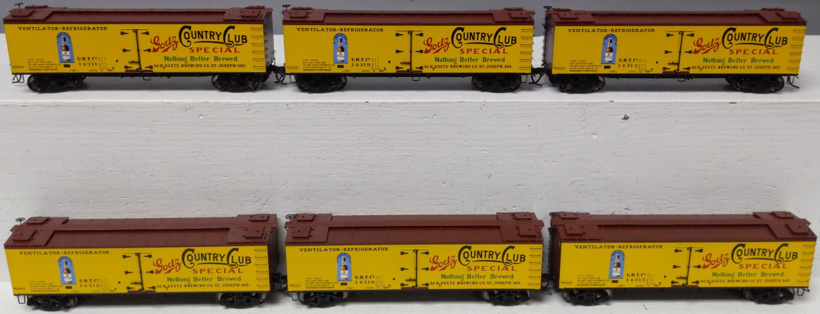 MTH 80-90029 HO Scale M.K. Goetz Brewing R40-2 Woodsided Reefer Cars (Set of 6)