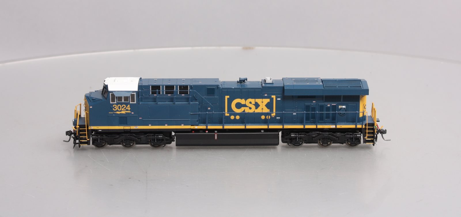 MTH 80-2314-0 HO CSX ES44AC Diesel Locomotive #3024 w/ DCC