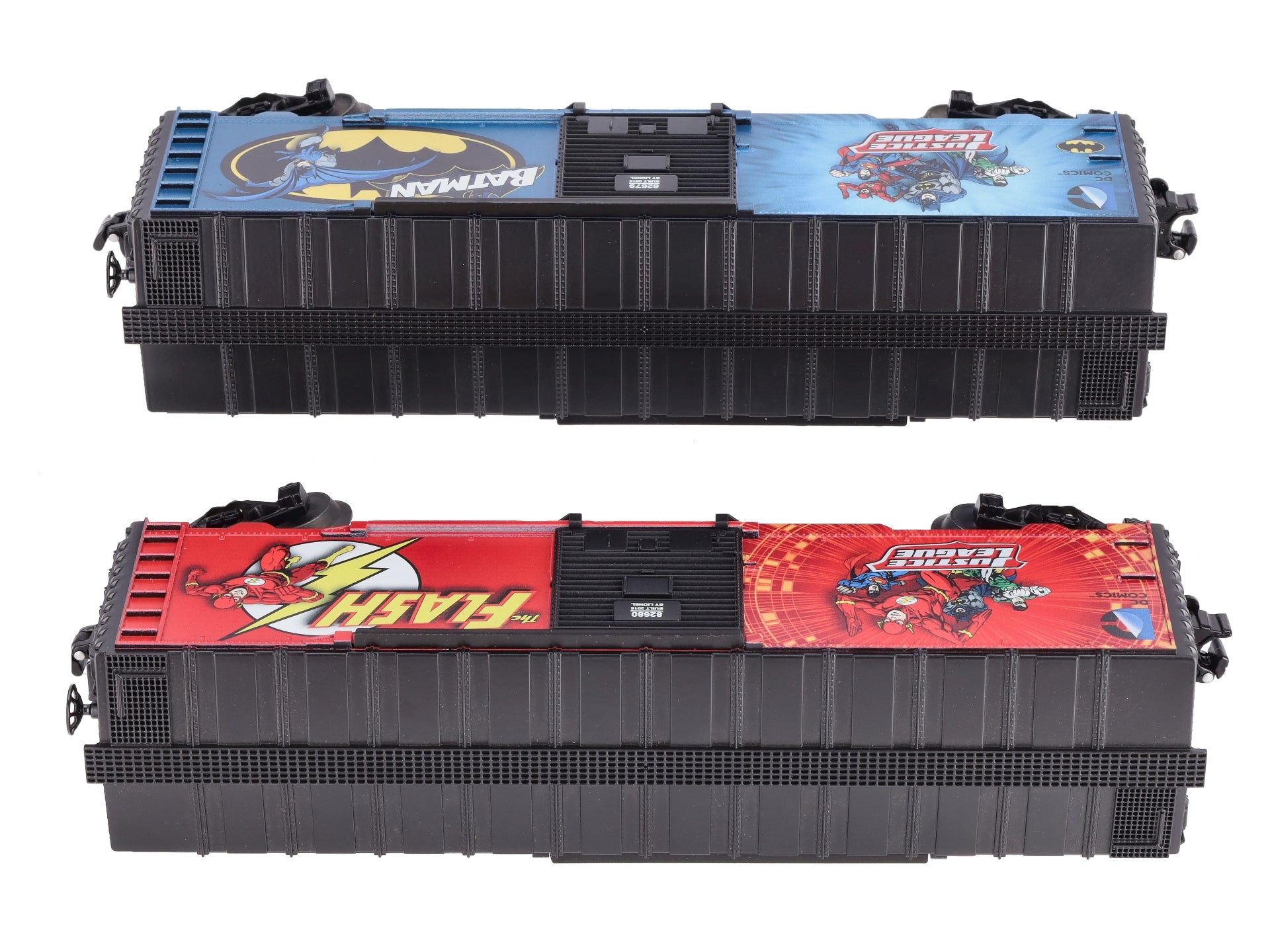 Lionel 6-82683 O Justice League Batman/The Flash Boxcar 3-Rail (Pack of 2)