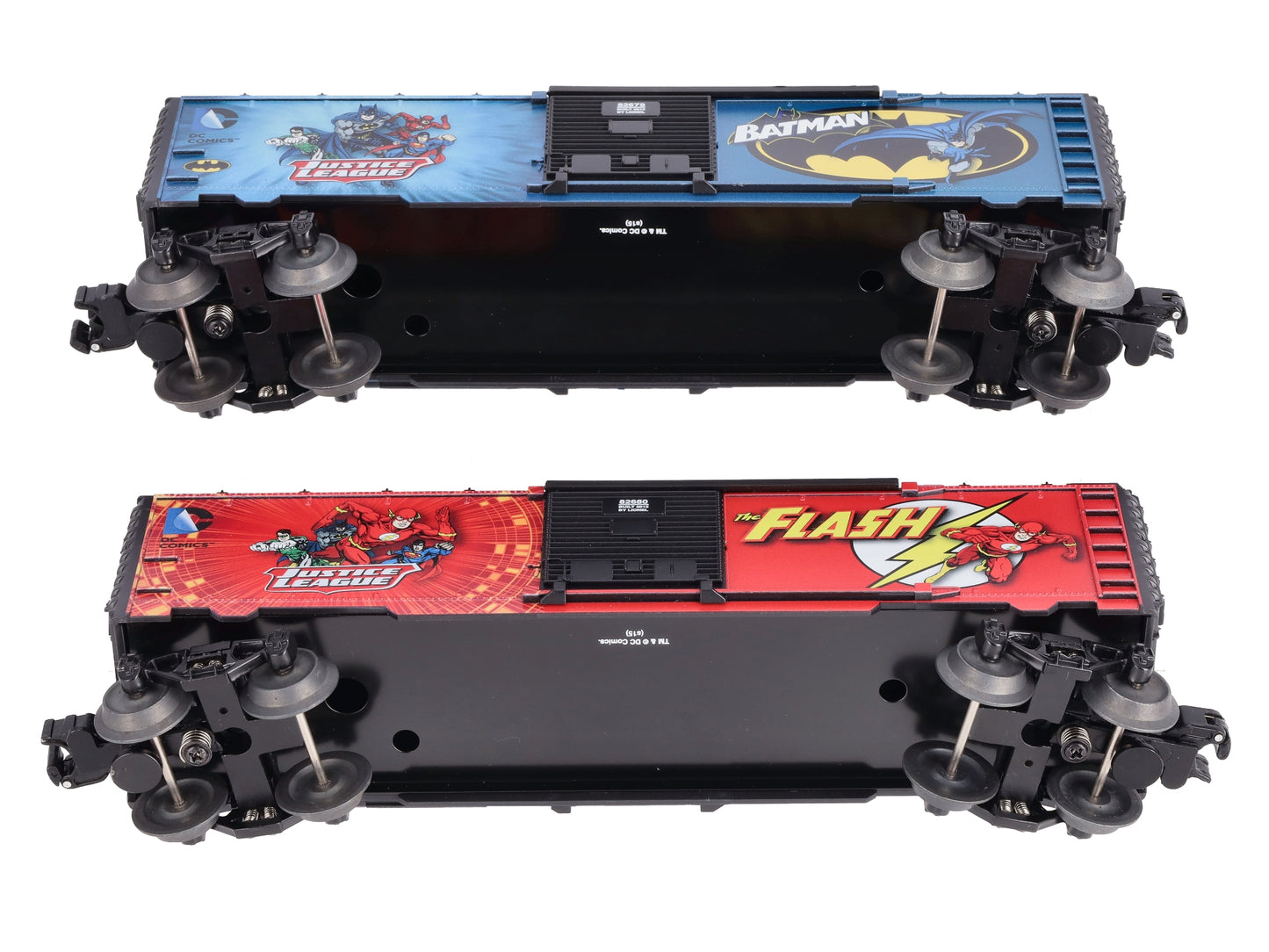 Lionel 6-82683 O Justice League Batman/The Flash Boxcar 3-Rail (Pack of 2)