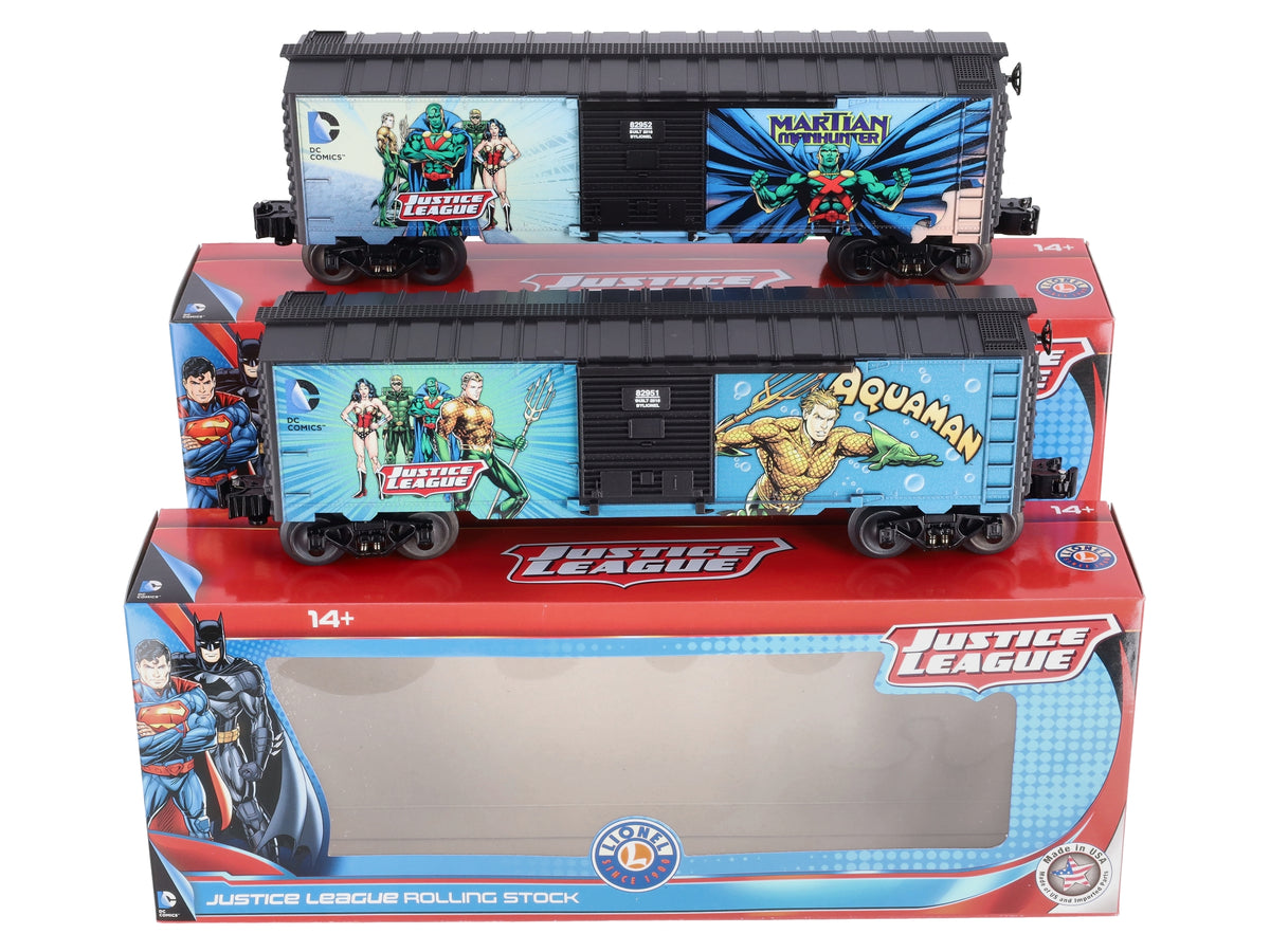 Lionel 6-82950 O Gauge Aquaman/Martian Manhunter Boxcars (Set of 2) NIB