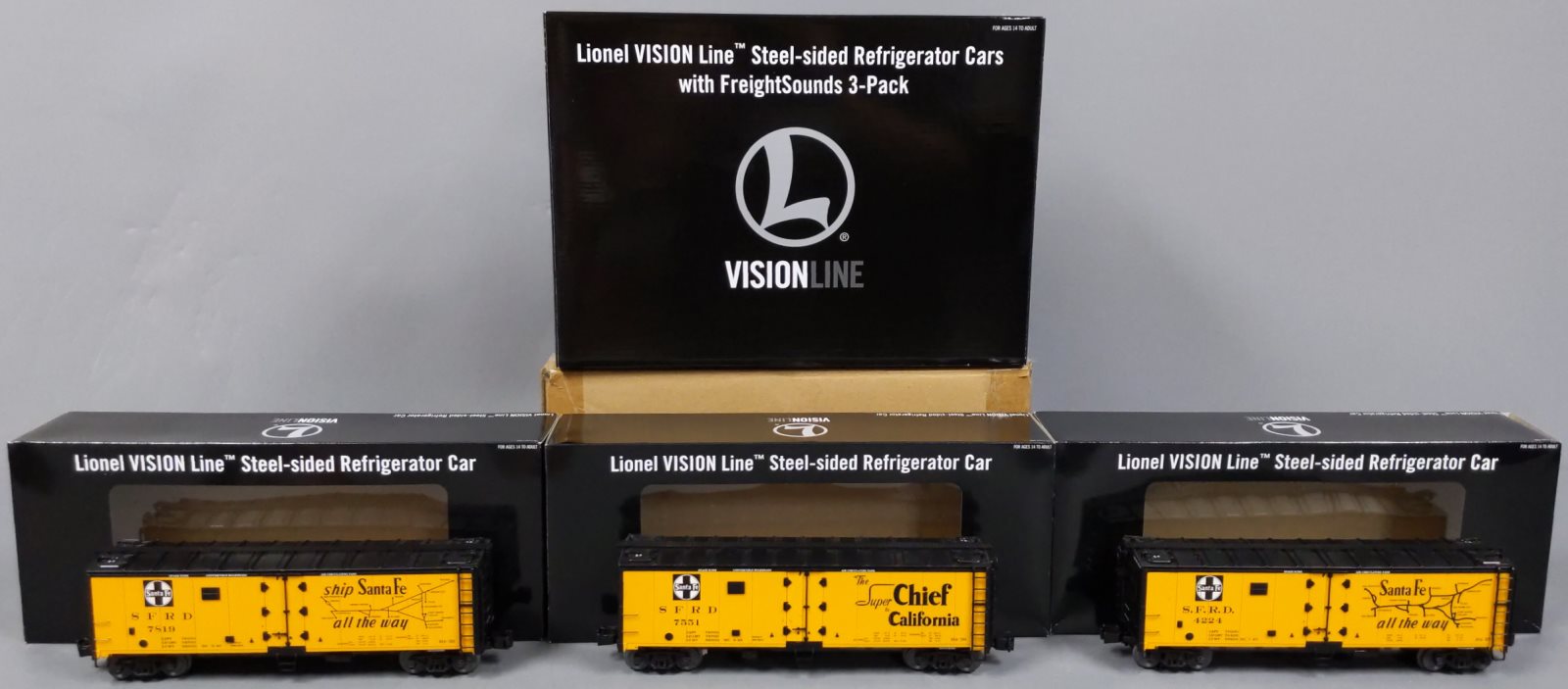 Lionel 6-83549 O VISIONLINE ATSF Reefers w/One Operating Car (Set of 3)