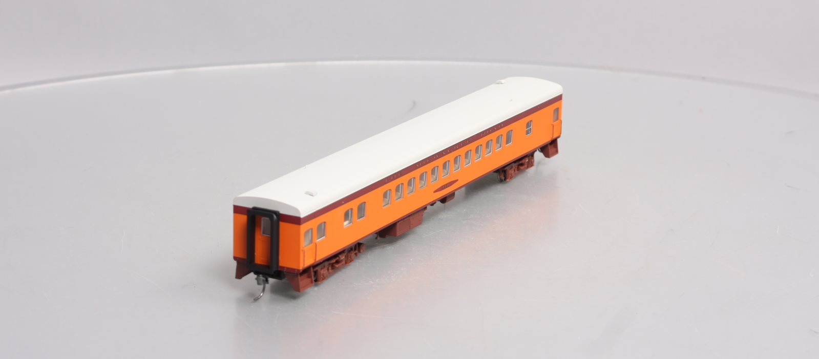 Fox Valley Models HO Scale Milwaukee Road Hiawatha Passenger Car #4439 LN