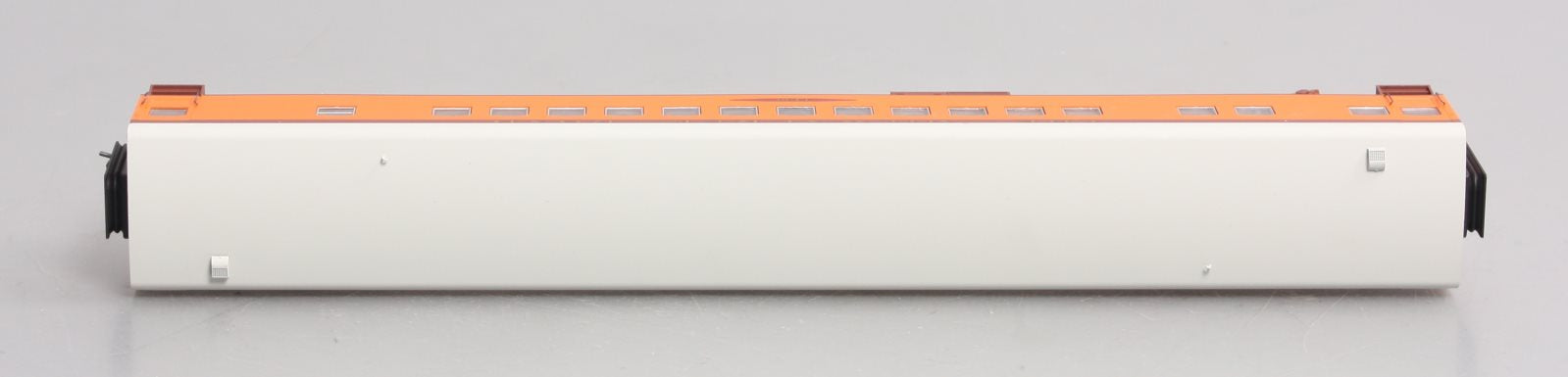 Fox Valley Models HO Scale Milwaukee Road Hiawatha Passenger Car #4439 LN