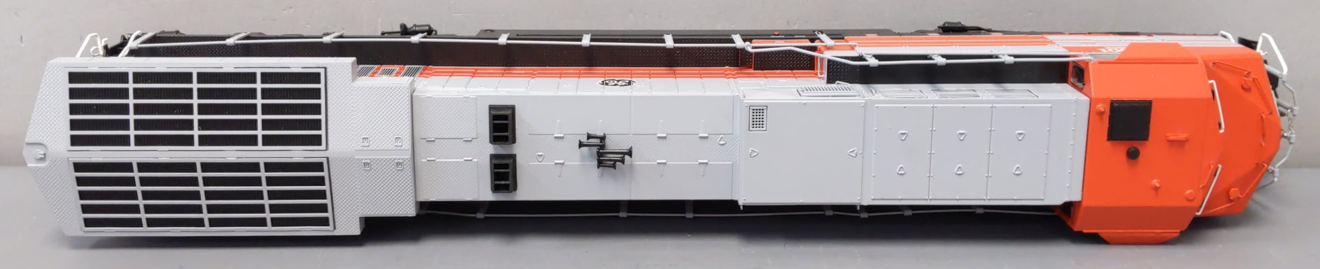 Lionel 6-84844 O GE Demonstrator Legacy AC6000 Diesel Locomotive #6001