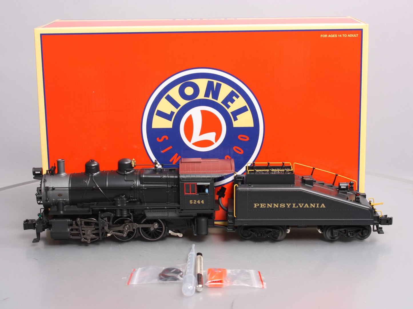 Lionel 6-82307 O Gauge PRR B6sb 0-6-0 Steam Locomotive & Tender #5244 w LEGACY