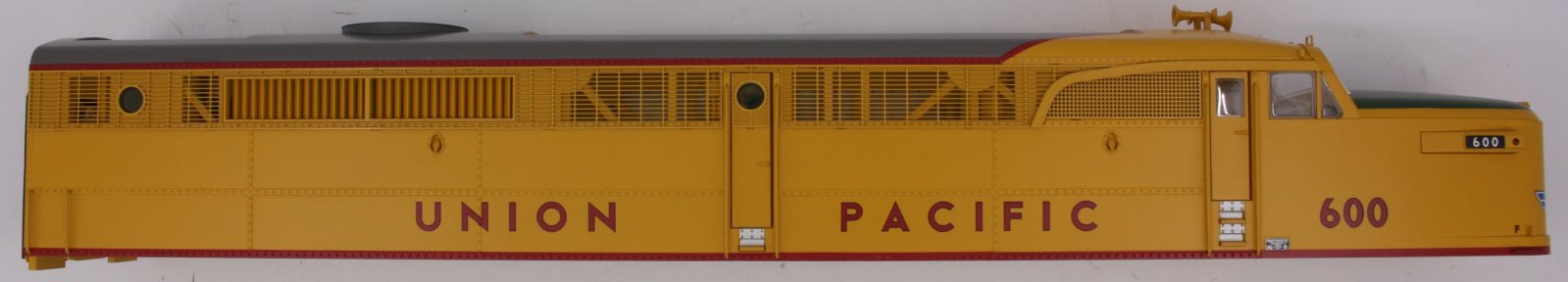 Lionel 14579-7 #600 Union Pacific Alco PA-1 Shell w Light PCB Circuit Board