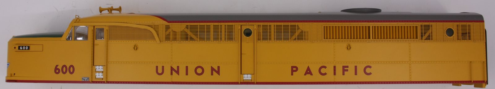 Lionel 14579-7 #600 Union Pacific Alco PA-1 Shell w Light PCB Circuit Board