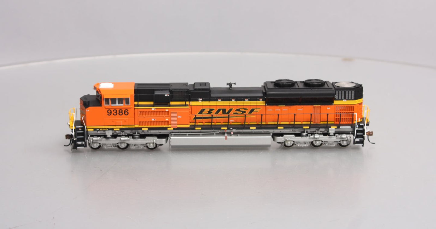 Athearn G68509 HO BNSF SD70ACe with High Headlight Wedge #9386