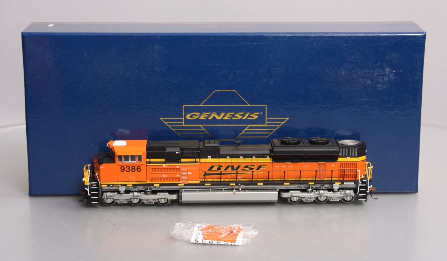 Athearn G68509 HO BNSF SD70ACe with High Headlight Wedge #9386