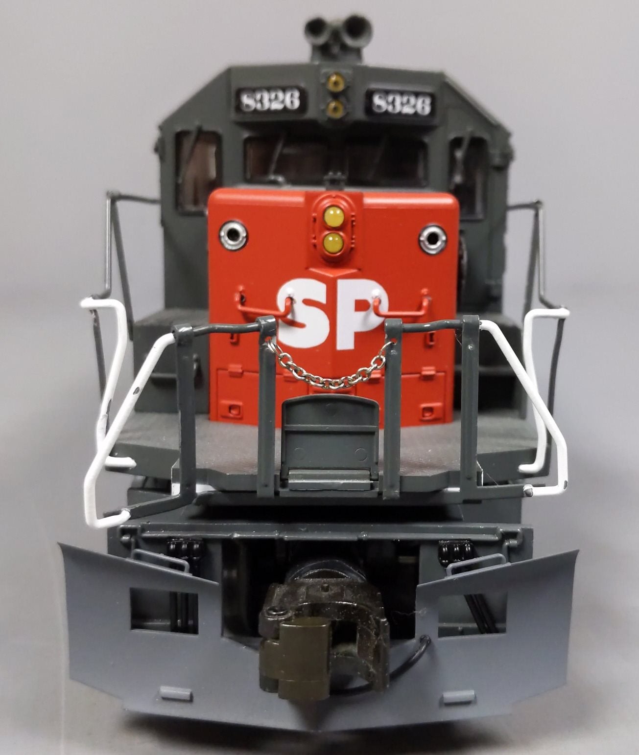 Lionel 6-38922 O Southern Pacific SD40T-2 Diesel Locomotive #8326 w/Legacy