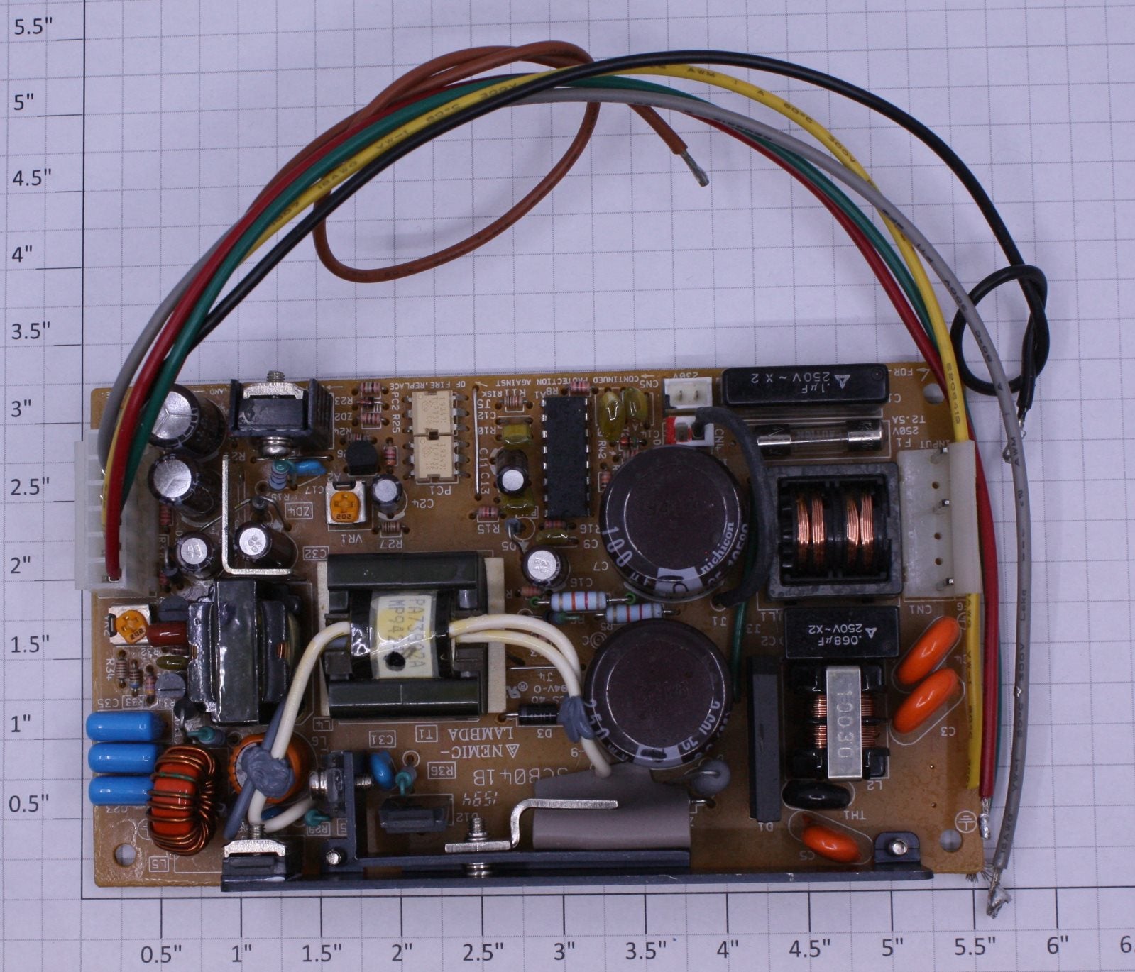 Alimentatore Toshiba A100-508 A100-510 A100-521 A100-522 A100-523 A100 Alimentatore Toshiba A100-508 A100-510 A100-521 A100-522 A100-523 A100
