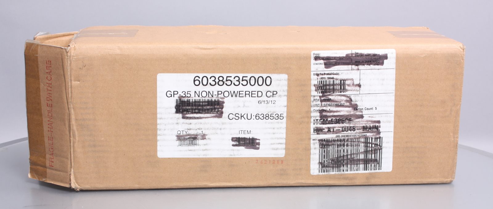 Lionel 6-38535 O Canadian Pacific GP35 Non-Powered Diesel Locomotive #5023