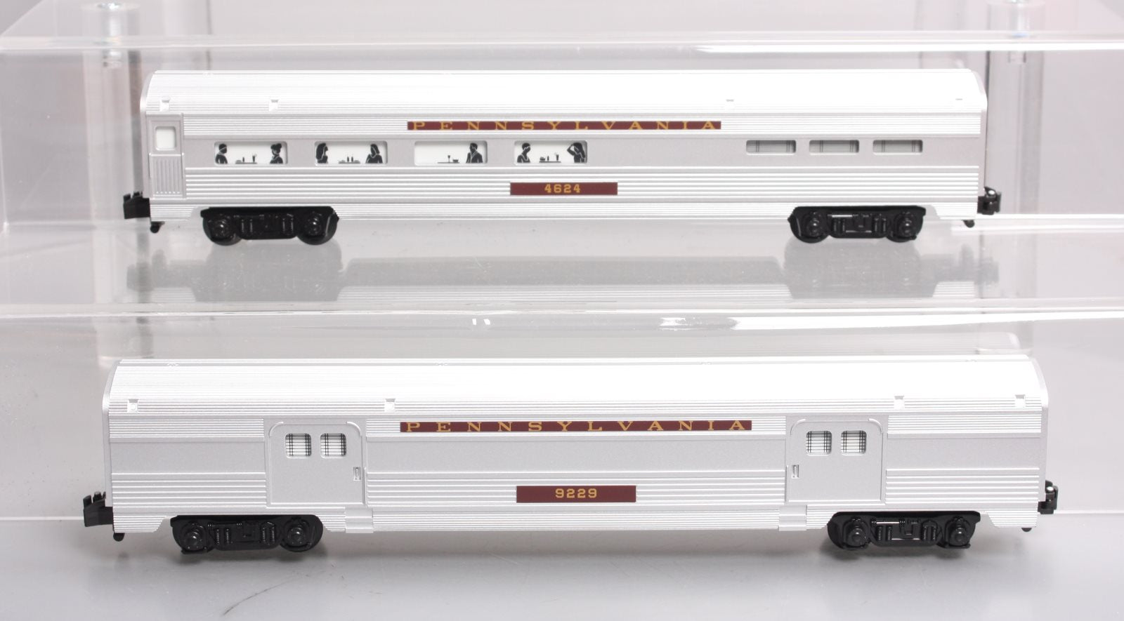 American Flyer 6-48975 S Scale Pennsylvania Railroad Passenger Set (Set of 2) NIB