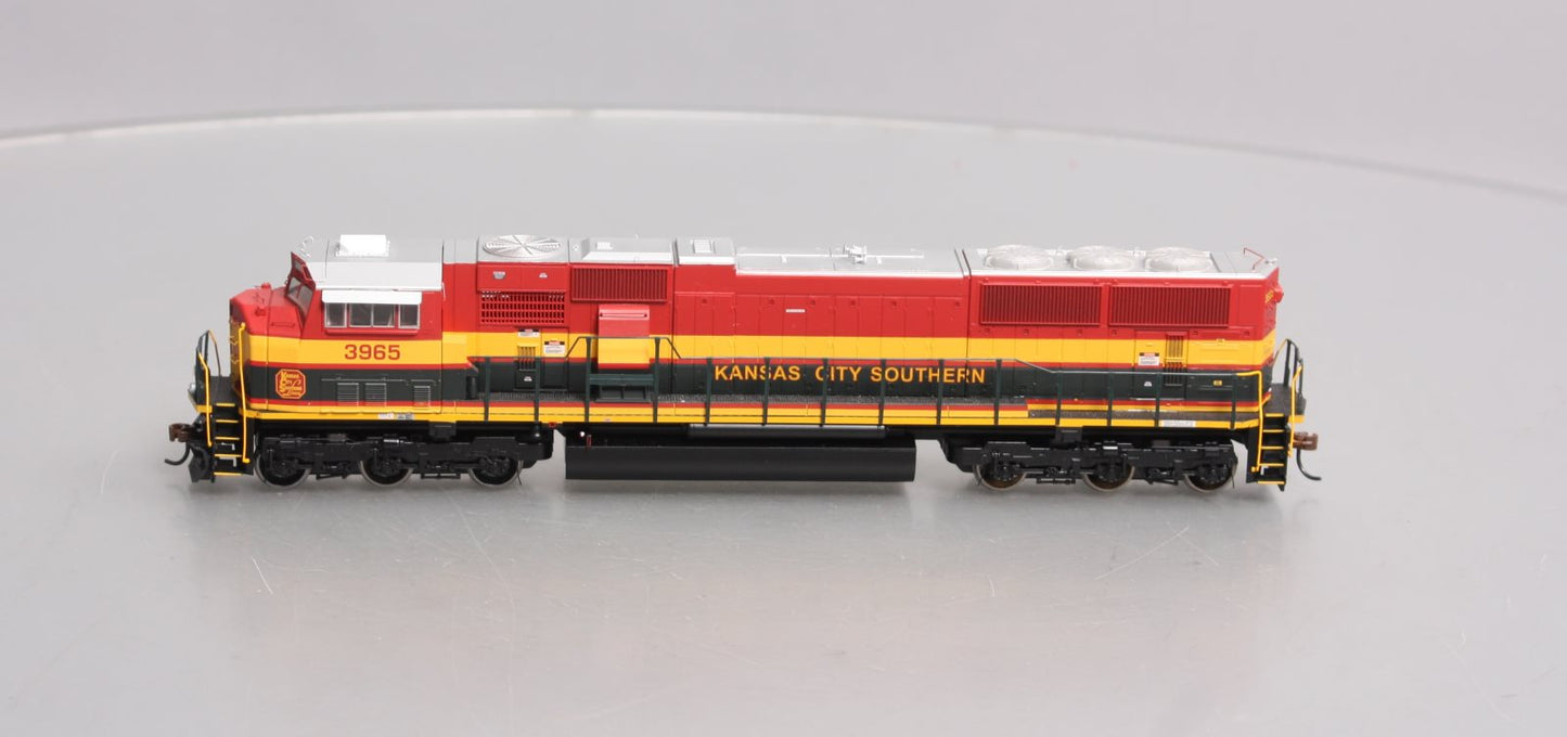 Athearn G64900 HO KCS SD70MAC Phase Vllla Diesel Locomotive w/DCC & Sound #3965