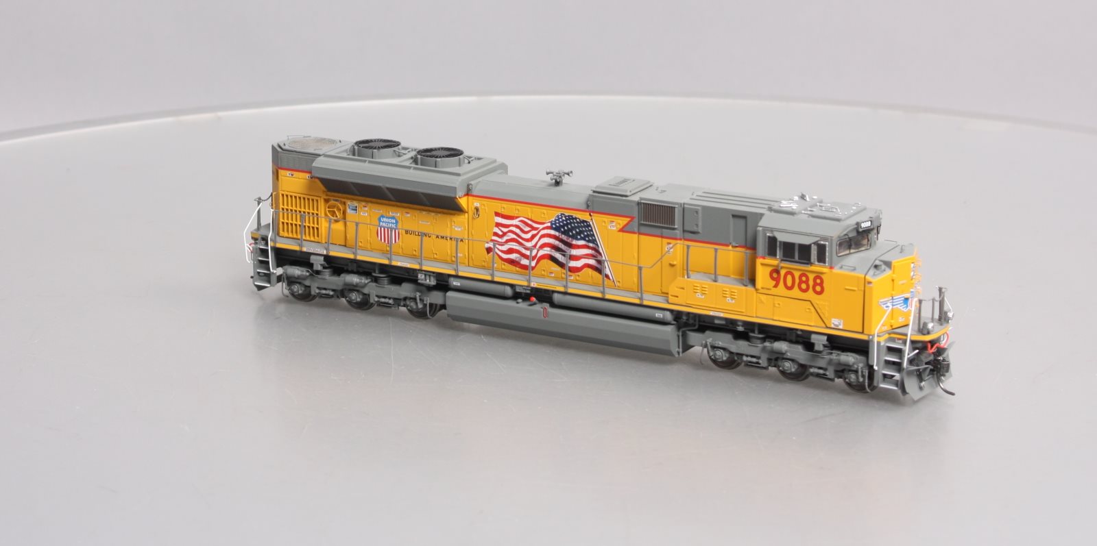 Athearn G89833 HO Union Pacific SD70ACe Diesel Locomotive with DCC & Sound #9088