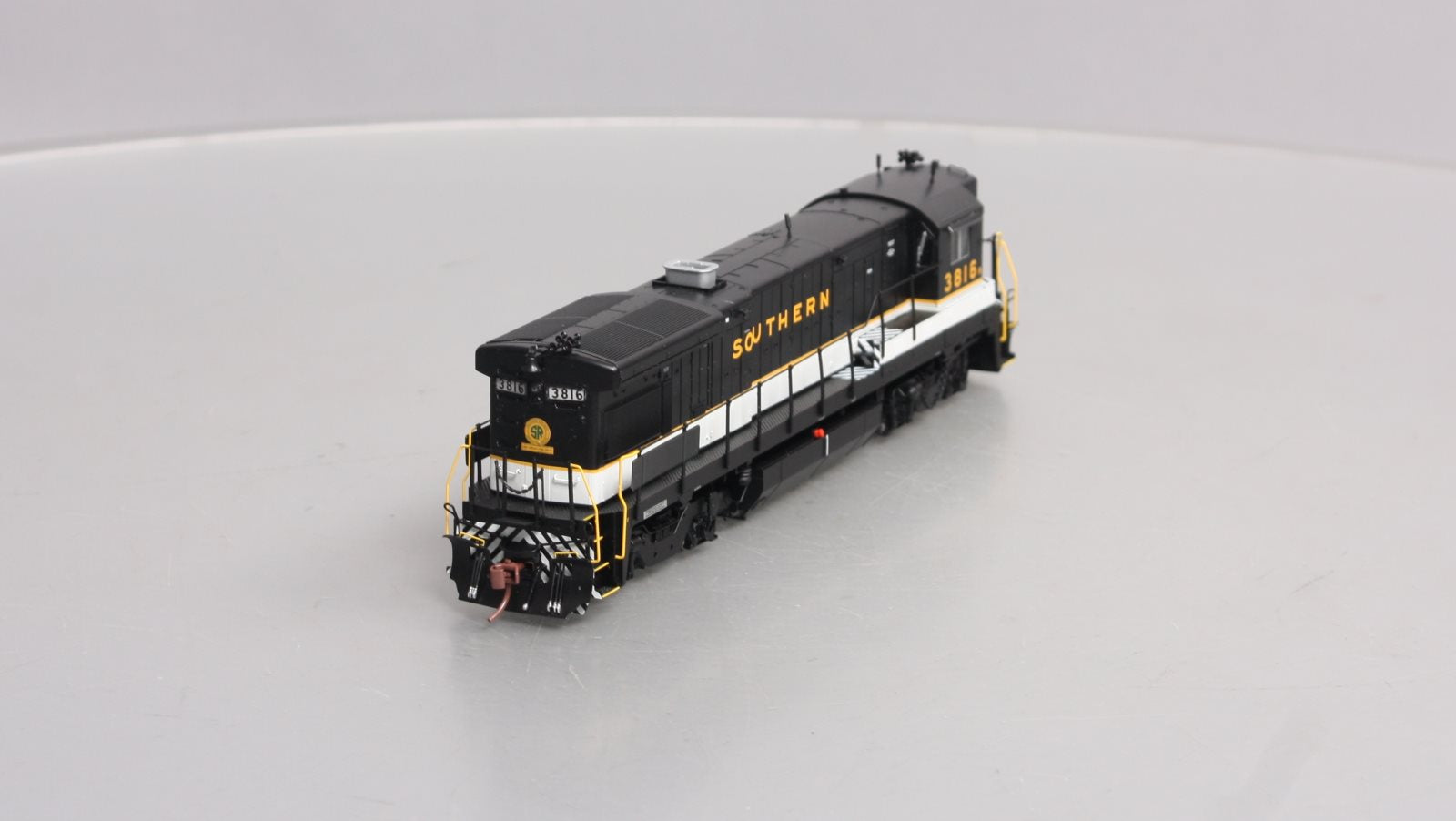Rapido Trains 18536 HO Southern GE B36-7 Diesel Locomotive DCC/Sound #3816