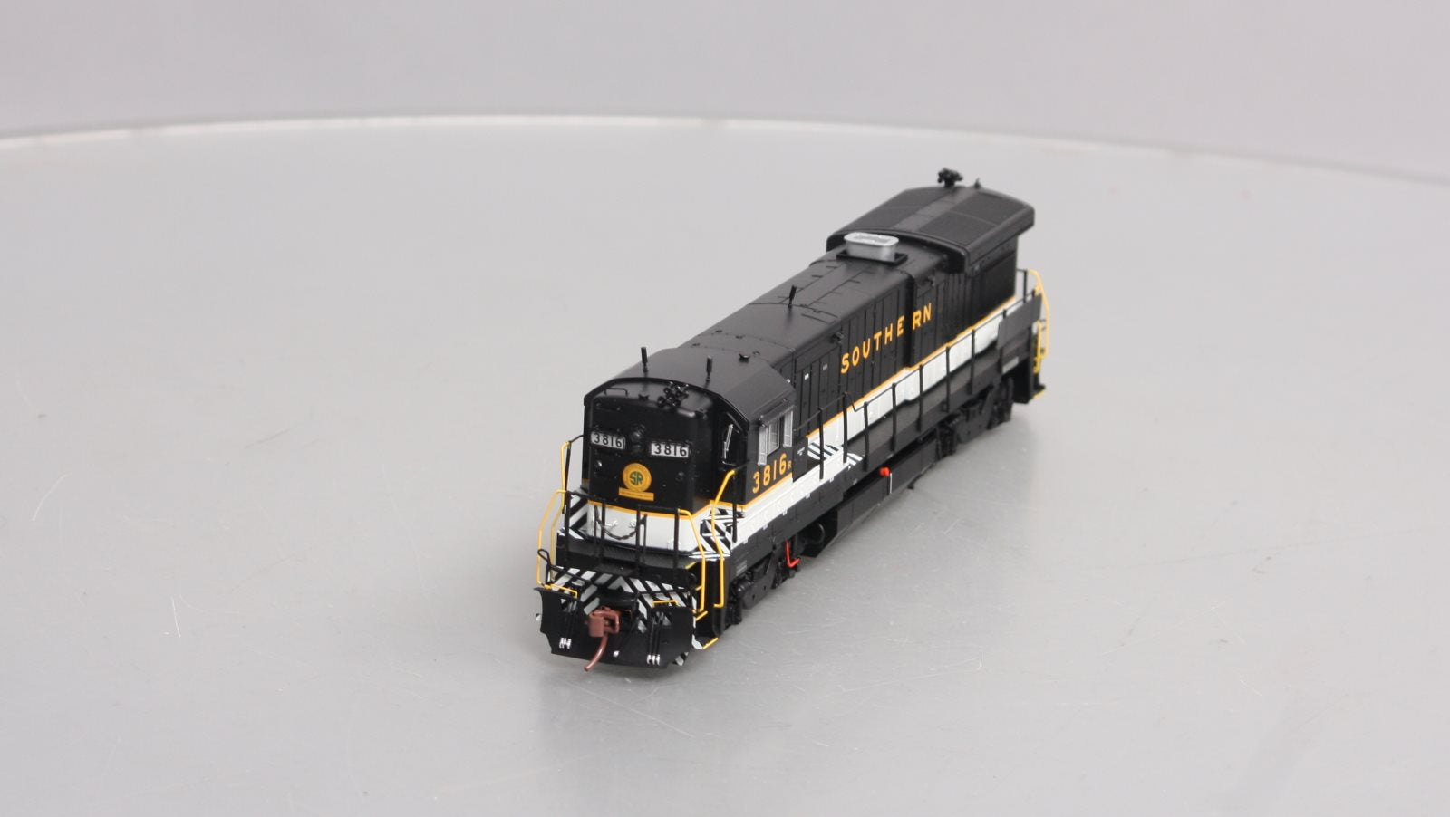 Rapido Trains 18536 HO Southern GE B36-7 Diesel Locomotive DCC/Sound #3816