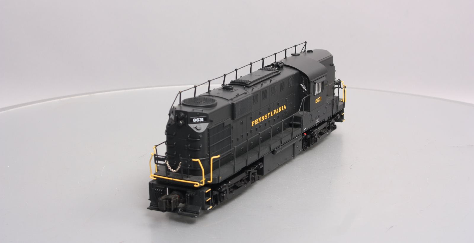 Lionel 6-38458 O Gauge Pennsylvania RR RS-11 Diesel Locomotive #8631 w/ Legacy