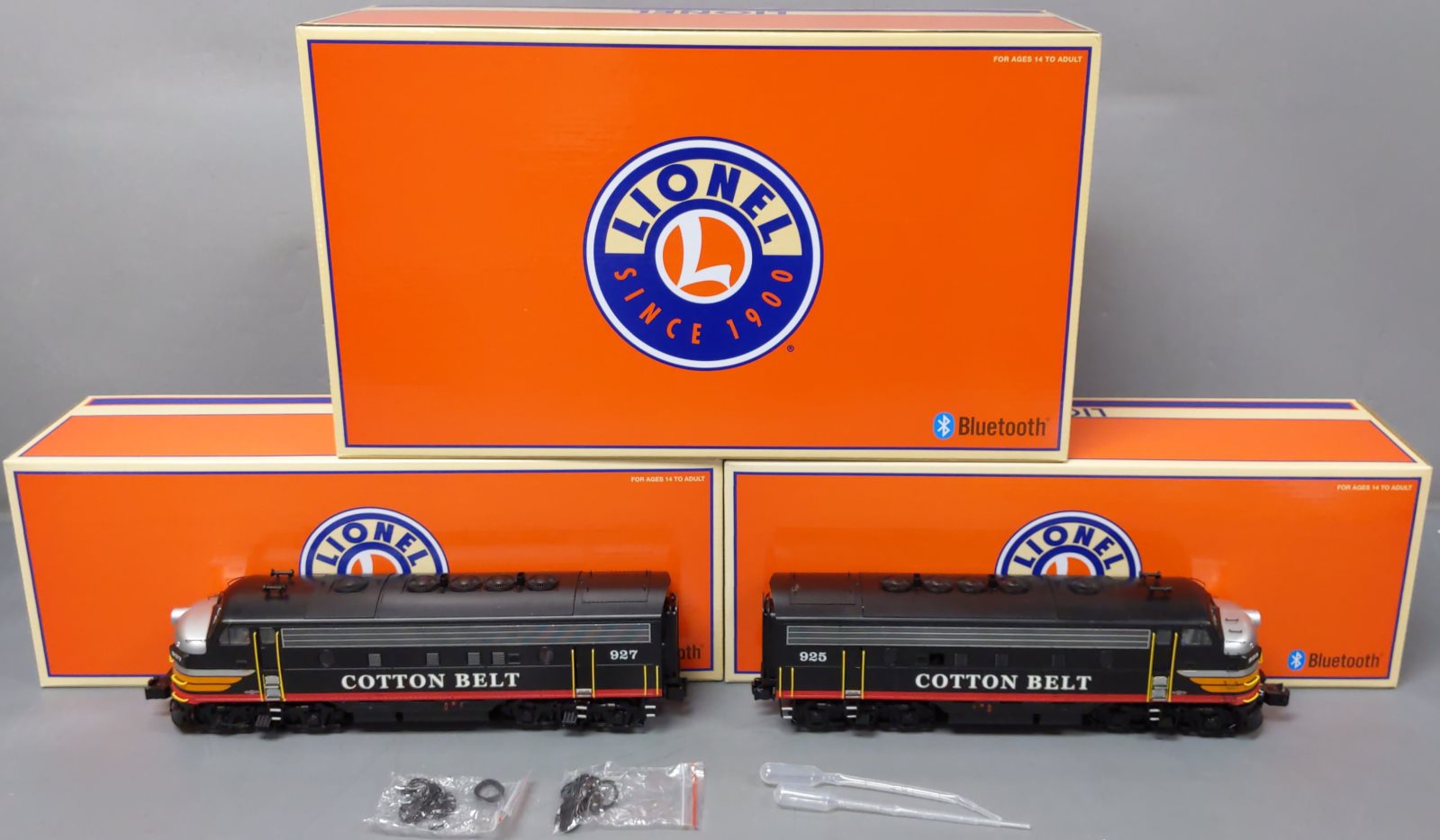 Lionel 2033300 O Gauge St. Louis & Southwestern 
