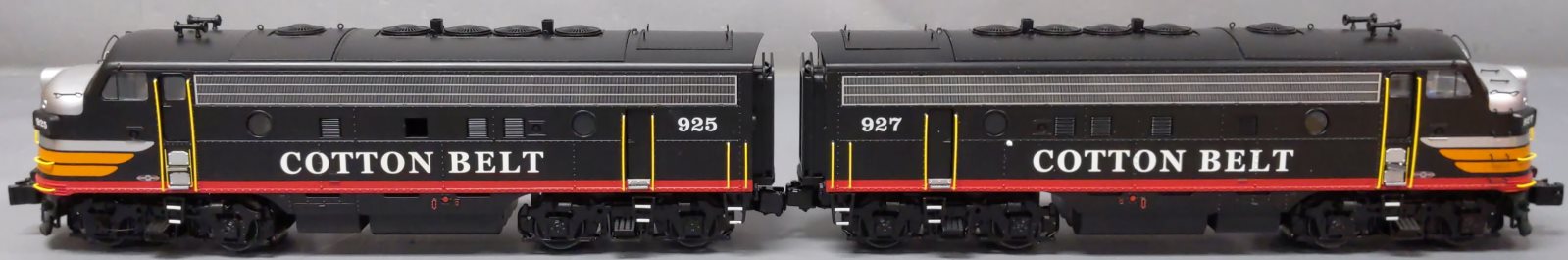 Lionel 2033300 O Gauge St. Louis & Southwestern 