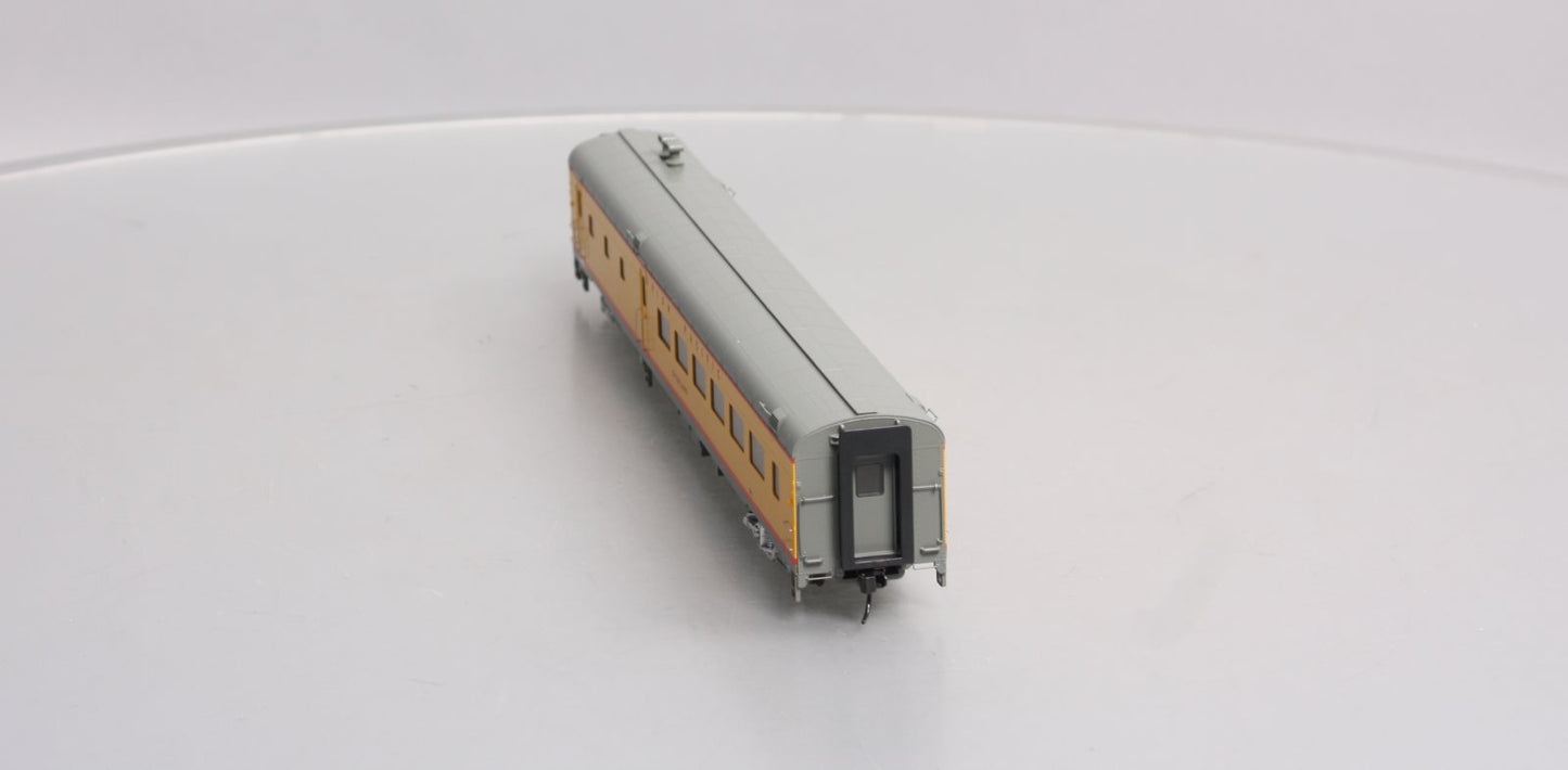 Walthers 920-18603 HO Union Pacifc Overland 85' ACF 44-Seat Lighted Coach
