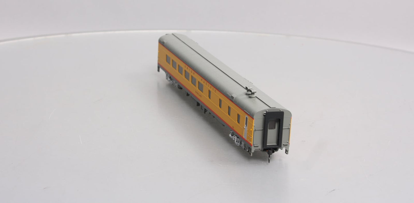 Walthers 920-18603 HO Union Pacifc Overland 85' ACF 44-Seat Lighted Coach