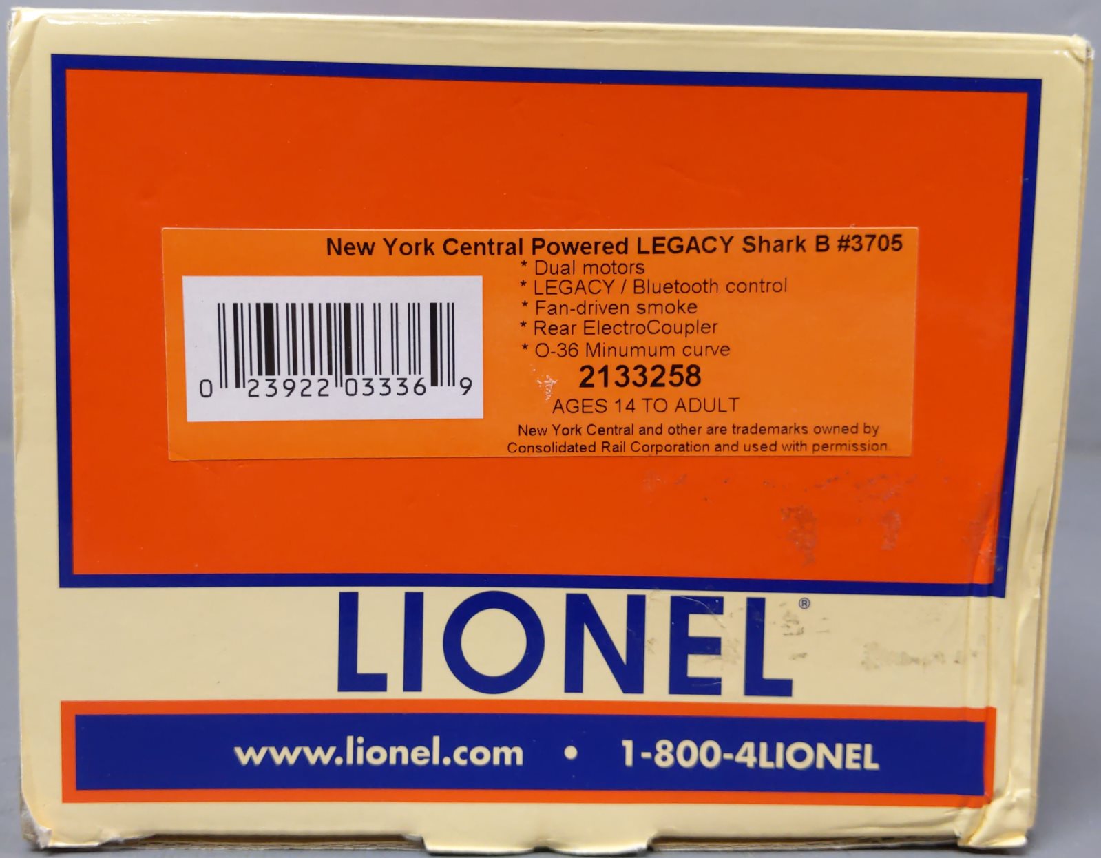 Lionel 2133258 O Gauge NYC Powered Sharknose B-Unit Diesel Locomotive #3705