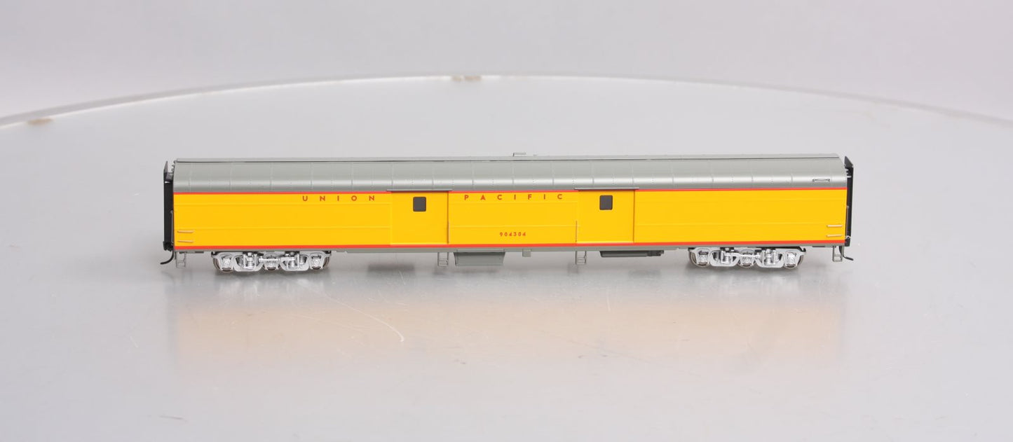Walthers 920-9209 HO Union Pacific Early Standard 85' ACF Baggage Car #904304