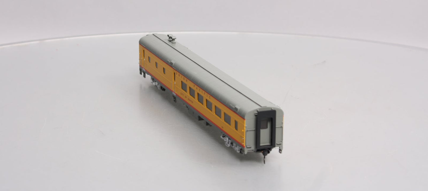 Walthers 920-18105 HO Union Pacific 85' ACF 48-Seat Diner City of Denver #5011
