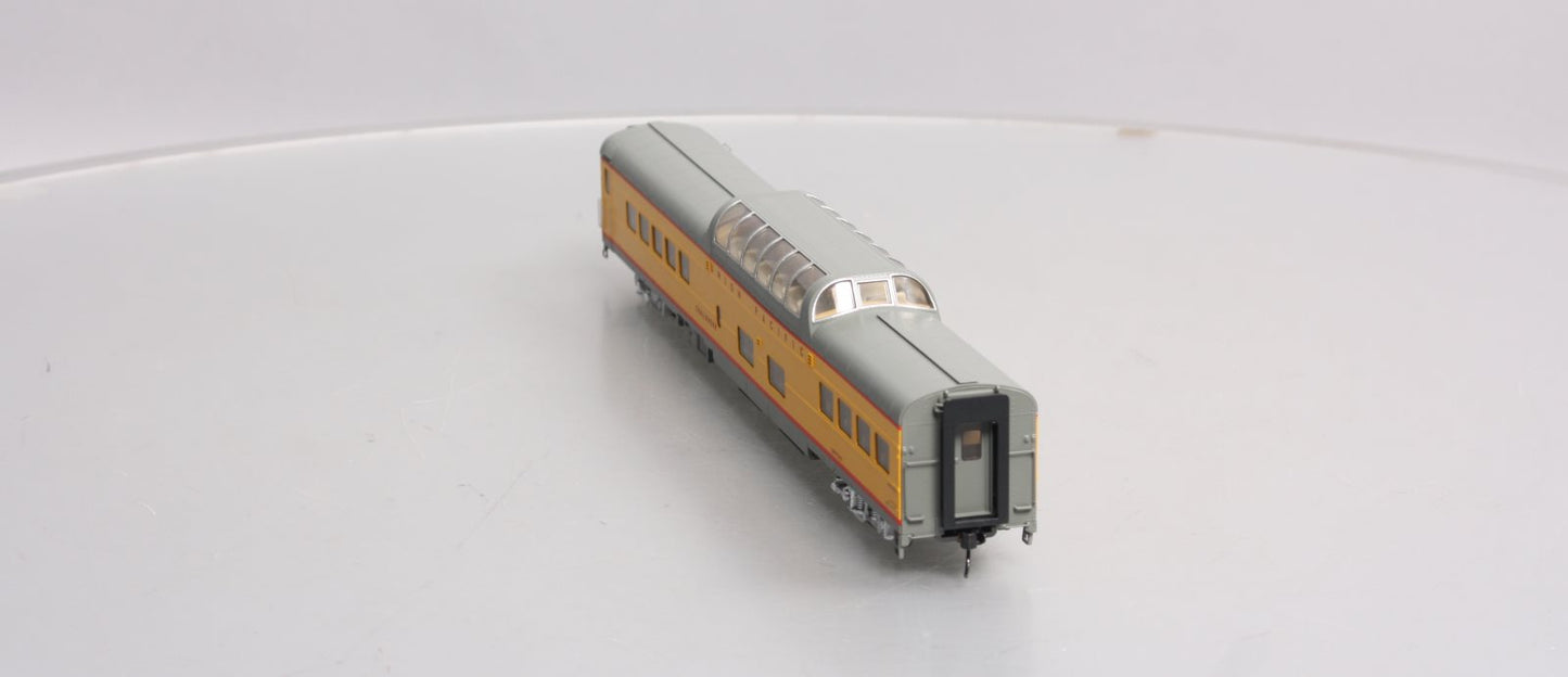Walthers 920-18052 HO Union Pacific Challenger 85' ACF Dome Coach #7015